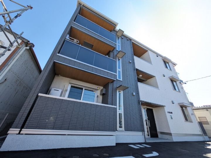 静岡県浜松市中央区領家1(アパート)の賃貸物件の外観