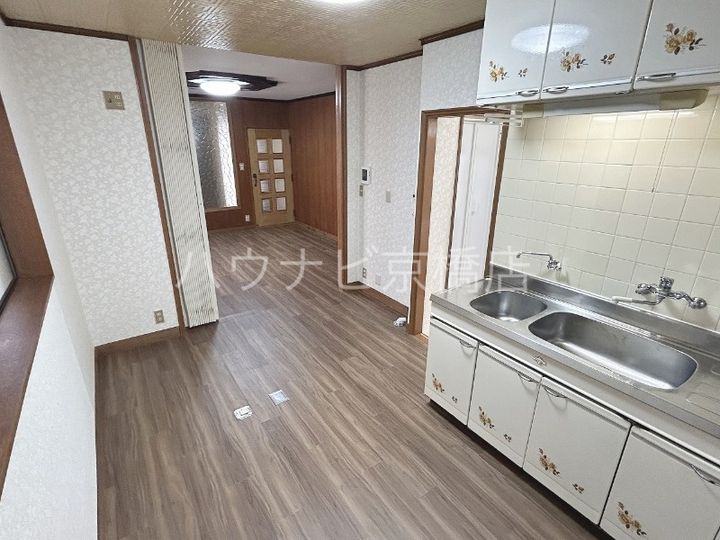 大阪府大阪市都島区高倉町2(一戸建)の賃貸物件の居間