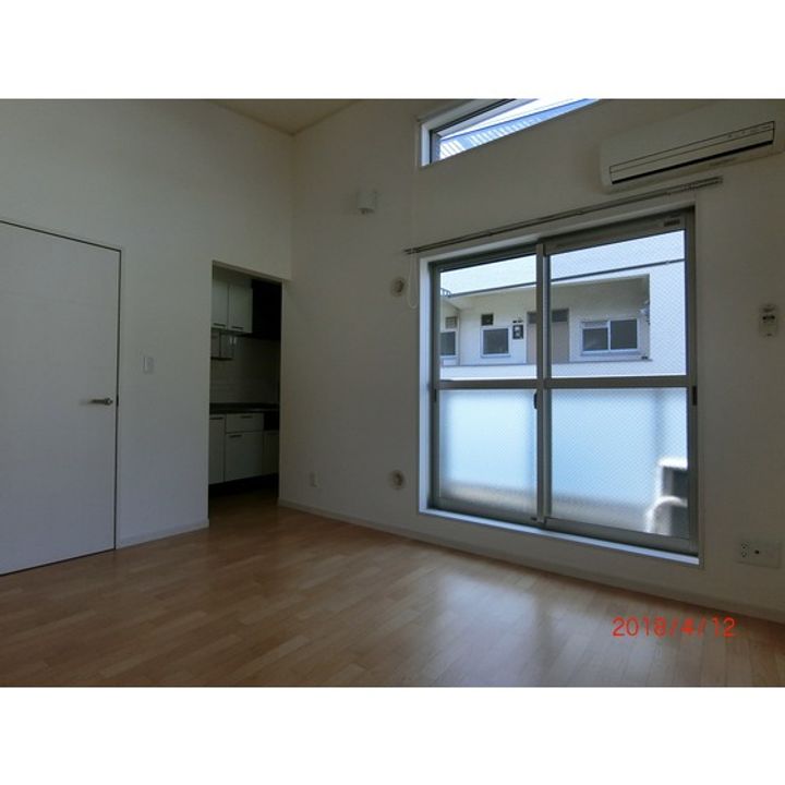 サンバレー16の居間