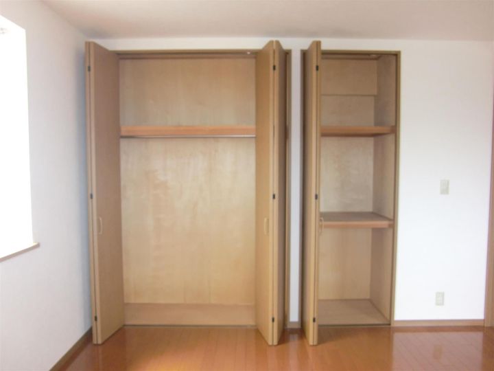 ヒルトップガーデン IIIの内装