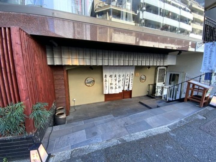 SQUARE渋谷の周辺