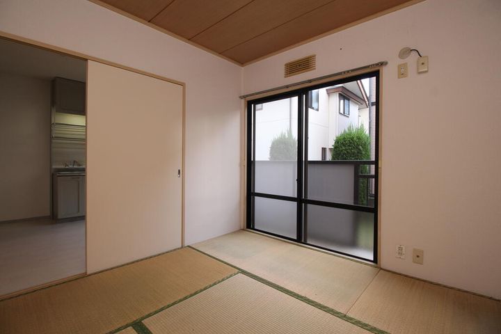 ライフ竹林の内装