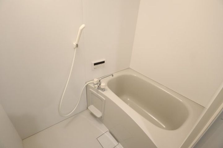 メルローズ打馬IIの風呂