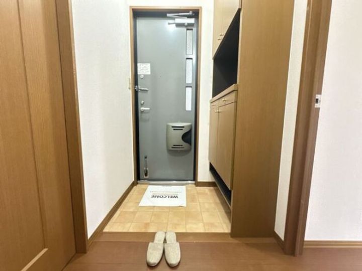 栃木県宇都宮市御幸ケ原町(アパート)の賃貸物件の玄関