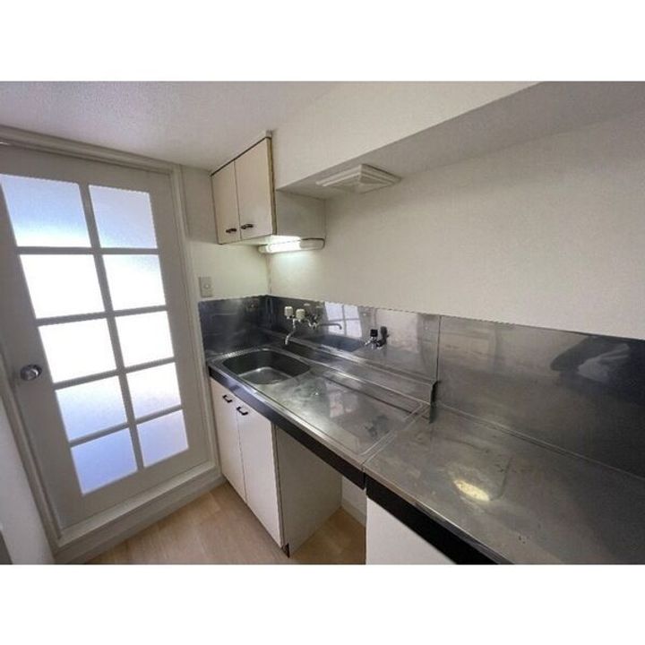 埼玉県東松山市元宿1(アパート)の賃貸物件のキッチン