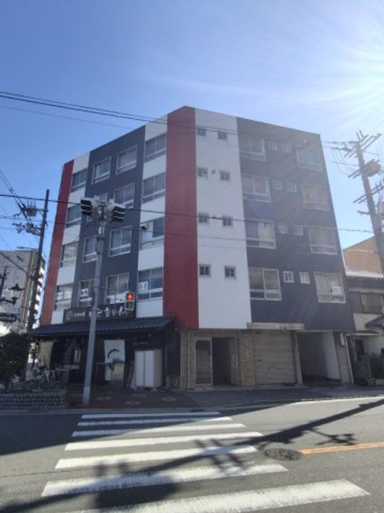 フジビルの外観