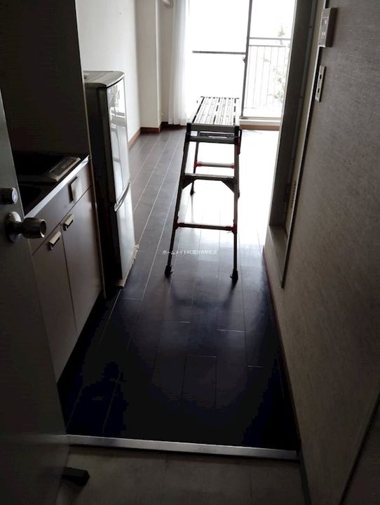 QU館の玄関