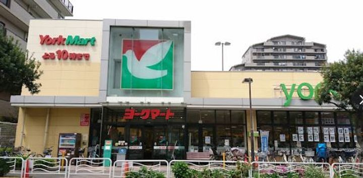 MKフィオーレの周辺