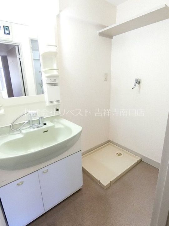 三鷹アミニティIIIの内装