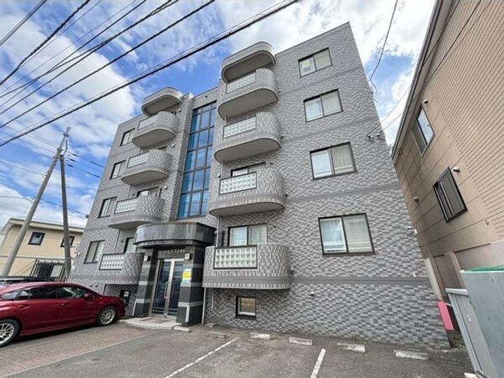 北海道札幌市西区二十四軒三条6(マンション)の賃貸物件の外観