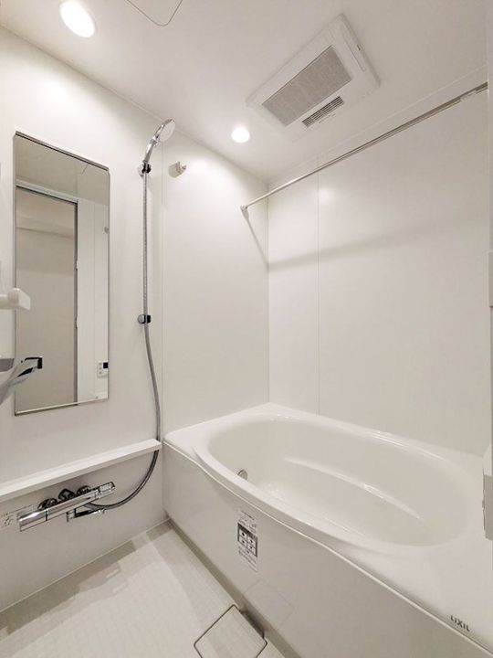 東京都新宿区左門町(マンション)の賃貸物件の風呂