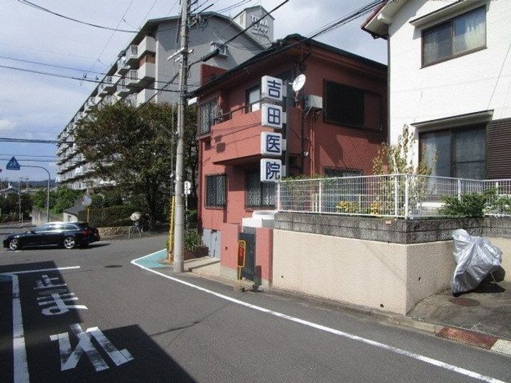 大阪府高槻市日吉台七番町(一戸建)の賃貸物件の周辺