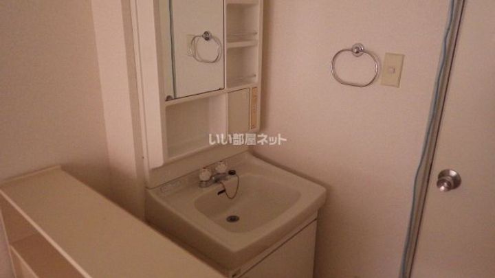 ドーミー赤池の内装