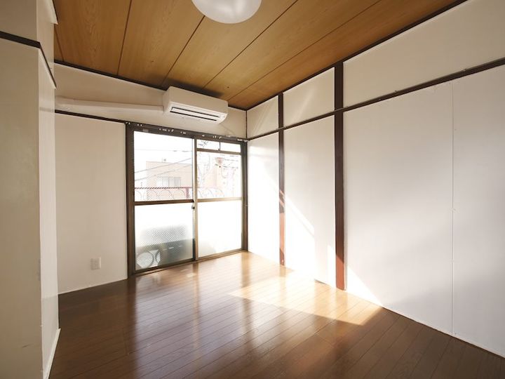 アクティヒタチの居間