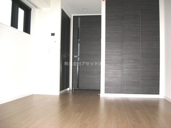 アクサスウィル四谷三丁目Sta.の居間