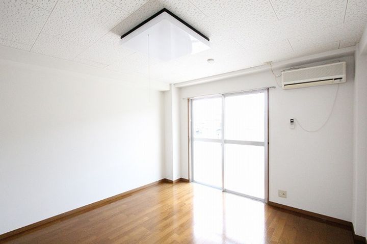 コーポ司の内装