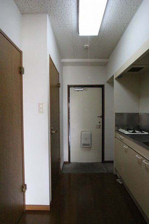 コーポ司の玄関