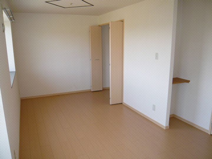 サンフラワーIIの居間