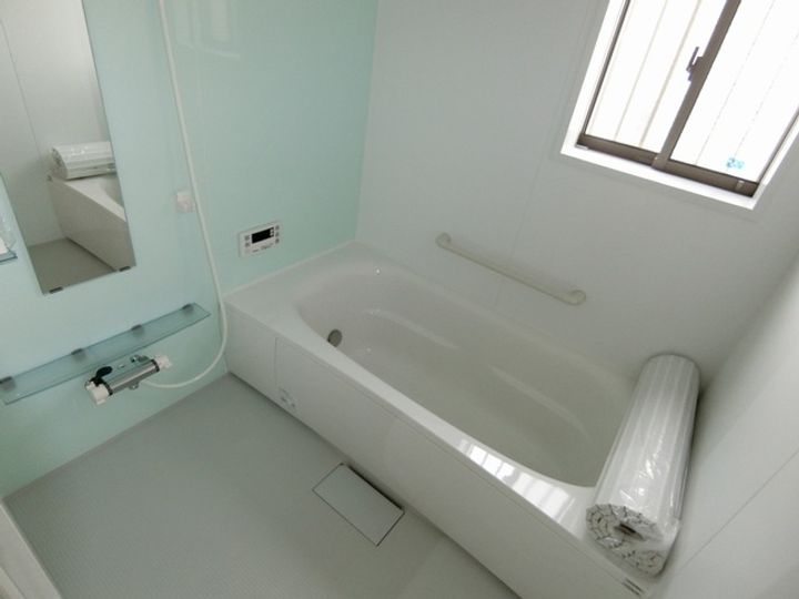 長野県岡谷市長地権現町2(一戸建)の賃貸物件の風呂