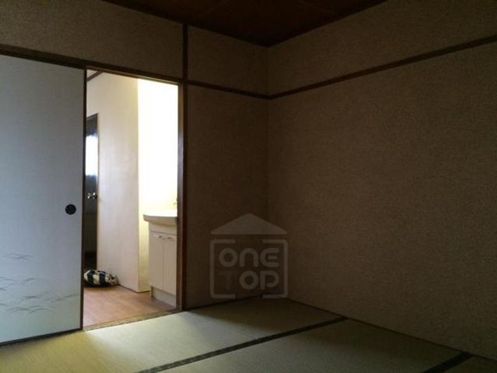 清和マンションの内装