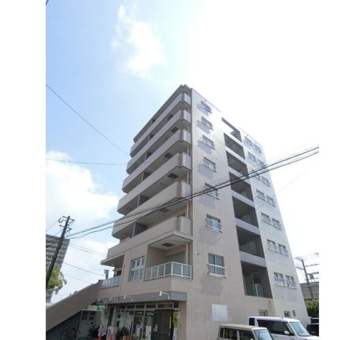 サンライズ荒木駅前の外観