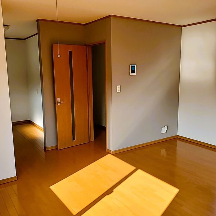 神奈川県鎌倉市七里ガ浜東2(一戸建)の賃貸物件の居間