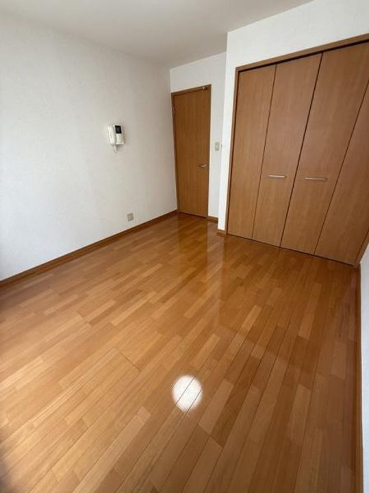 大阪府門真市御堂町(アパート)の賃貸物件の居間