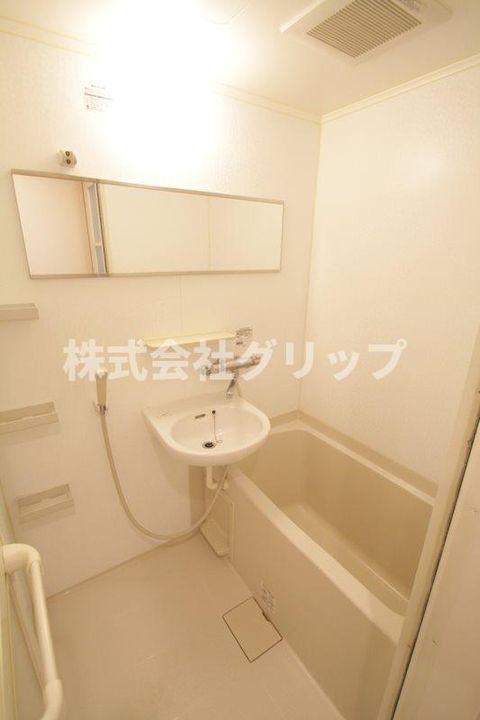 パレ・ドール伊勢佐木町南の風呂