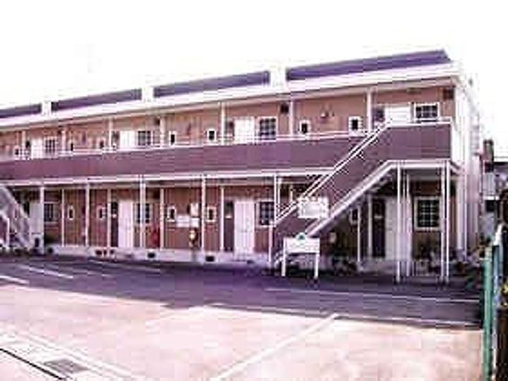 リバーサイドハイツの外観