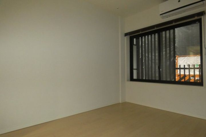 東京都世田谷区瀬田4(マンション)の賃貸物件の居間