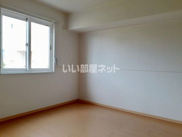 ストロベリーハウス Bの内装