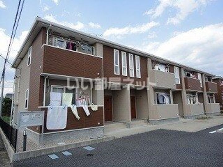 ストロベリーハウス Bの外観