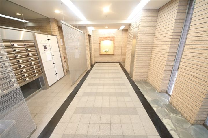 ウィスタリア京橋の地図