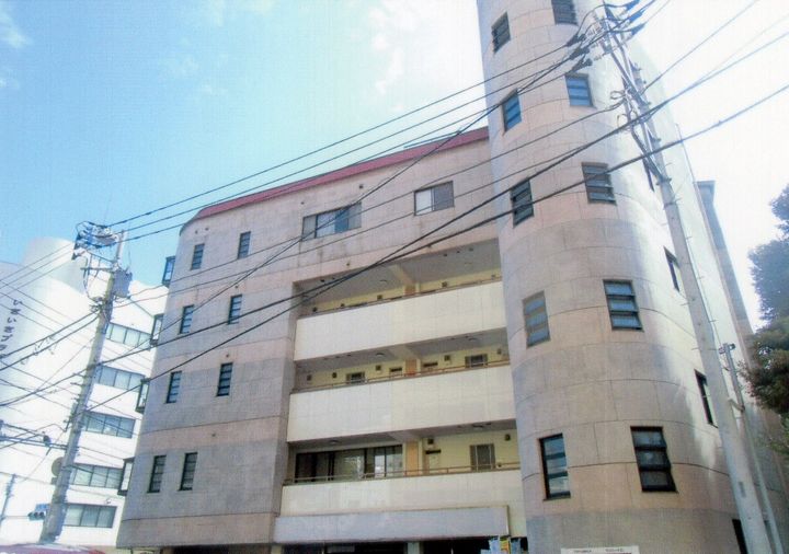 静岡県熱海市中央町(マンション)の賃貸物件の外観