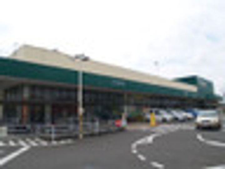 ファミリエールの周辺