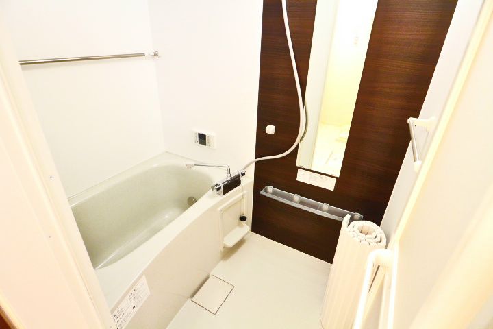 埼玉県吉川市美南2(アパート)の賃貸物件の風呂