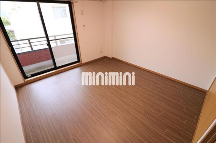 East Landmarkの居間