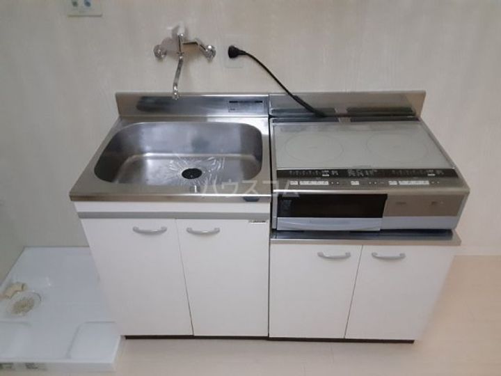 アルバティアラのキッチン