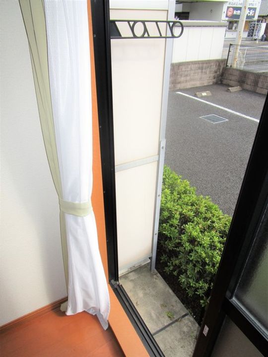 ネストの内装