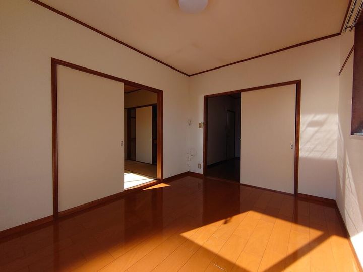 メゾングレージュの内装