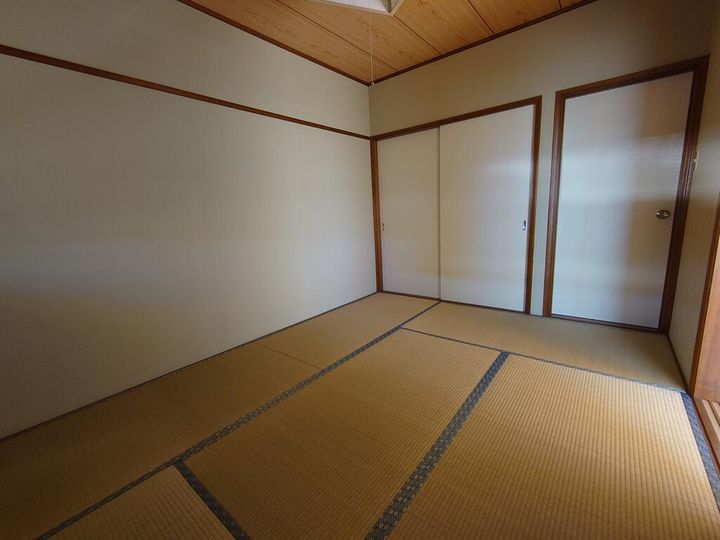 メゾングレージュの居間