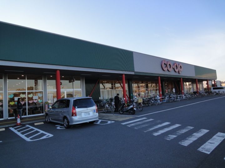 クリークトップ8の周辺