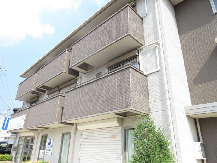 サニーヒルズ シンエイの外観