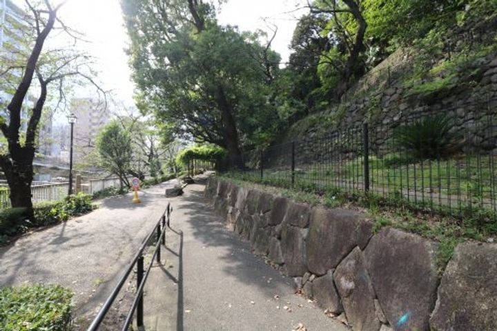 朝日関口マンションの周辺