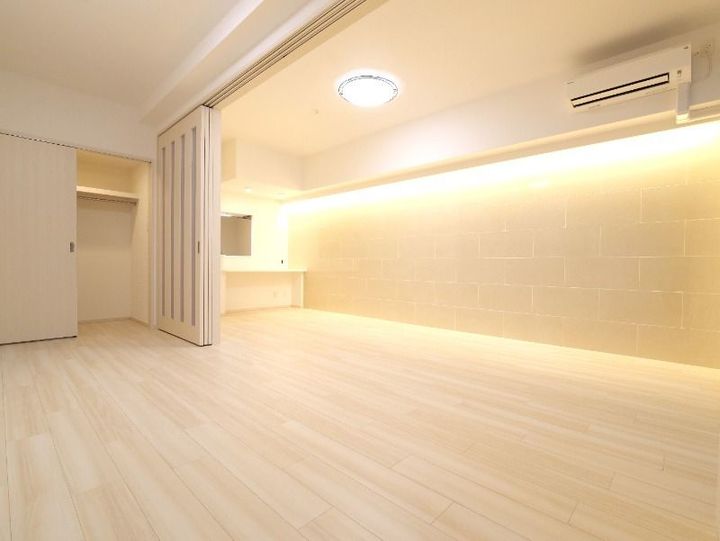 大阪府大阪市住吉区万代東3(マンション)の賃貸物件の居間
