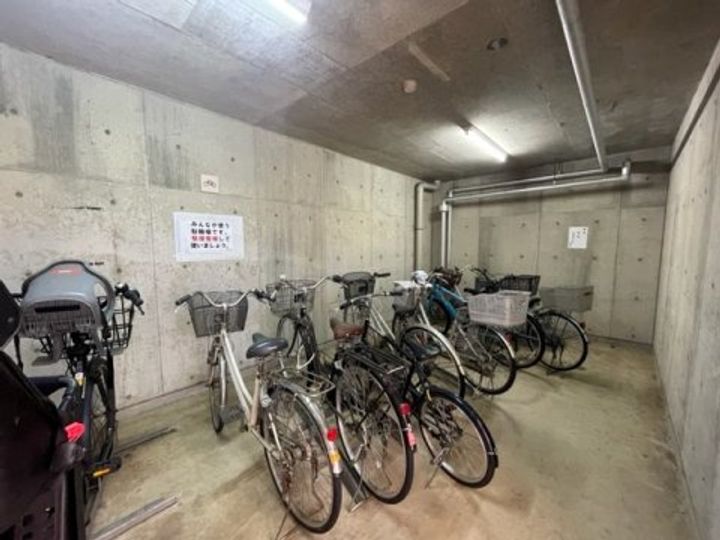 シャトーアトラスの地図