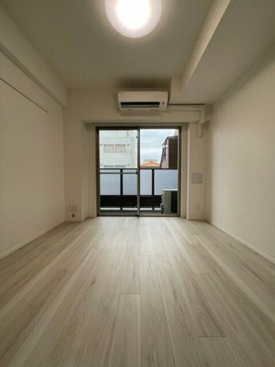 埼玉県川口市西青木1(マンション)の賃貸物件の居間
