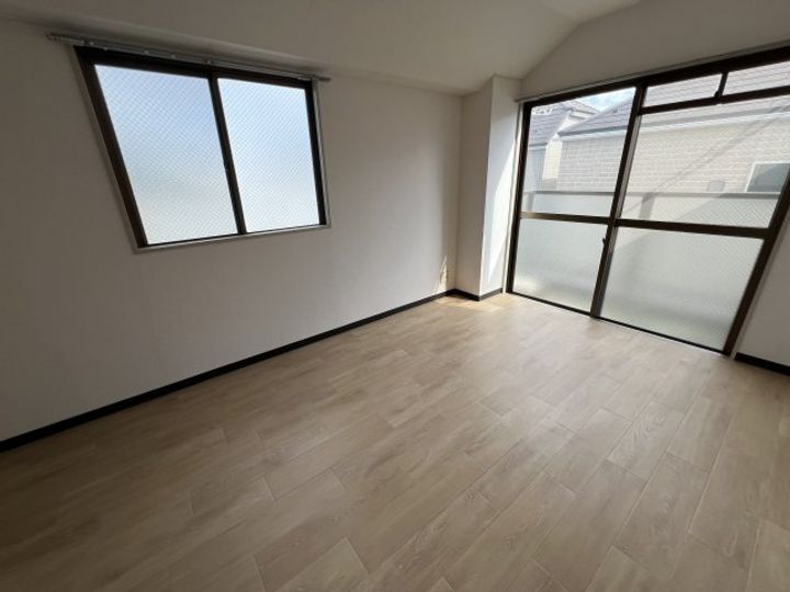 グリーンコートの居間