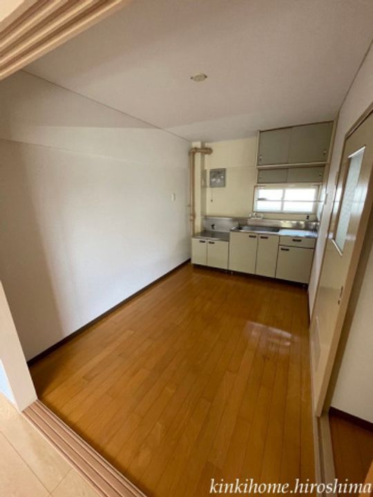 広島県廿日市市宮内4(マンション)の賃貸物件の居間