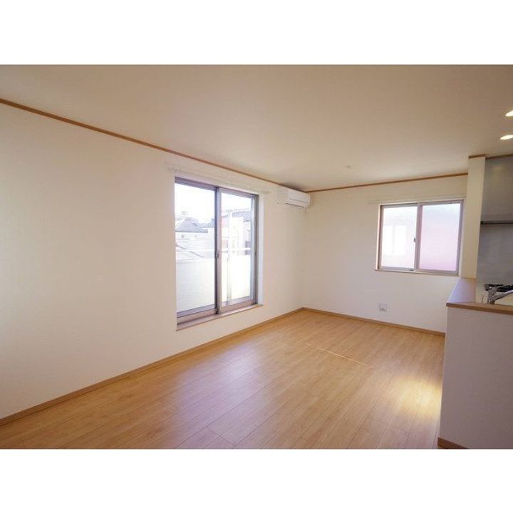 東京都足立区青井6(一戸建)の賃貸物件の居間